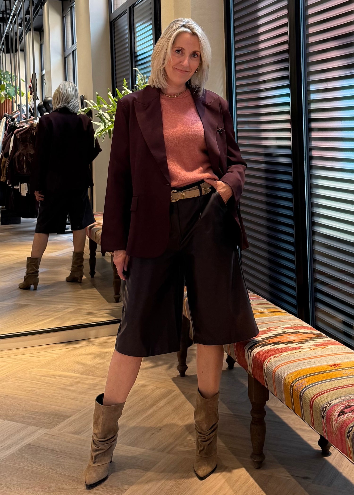 Bermuda Faux Leather Aubergine - Peet kleding