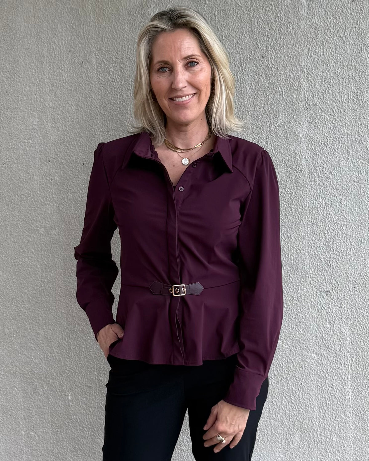 Triple Nine - Travel Blouse Simona Aubergine - 5950 - Peet kleding