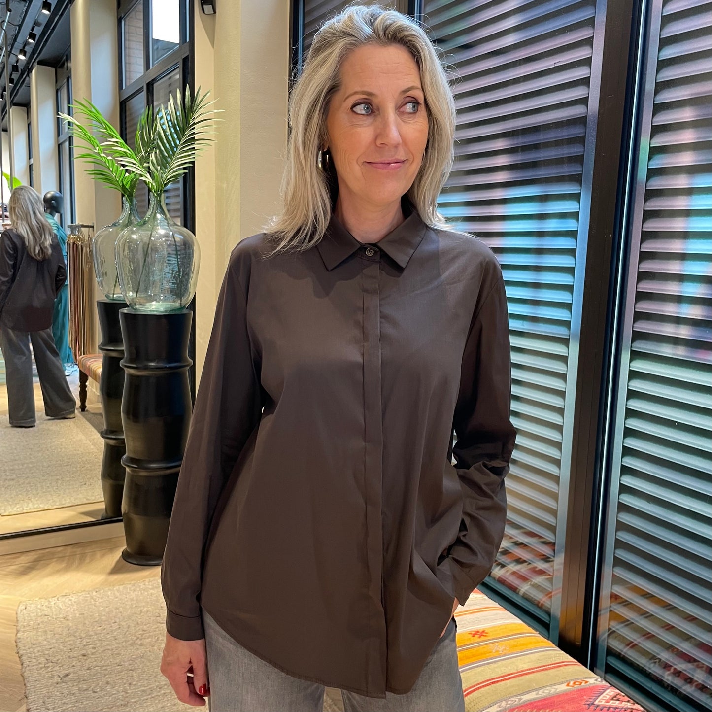 Blouse Lisa Basis Bruin - Peet kleding