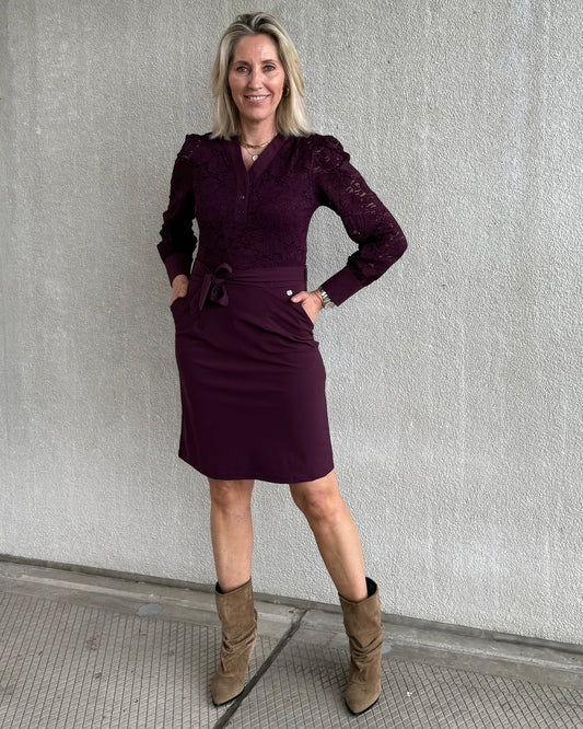 Triple Nine - Travel Jurk Lace Aubergine - 51842 - Peet kleding
