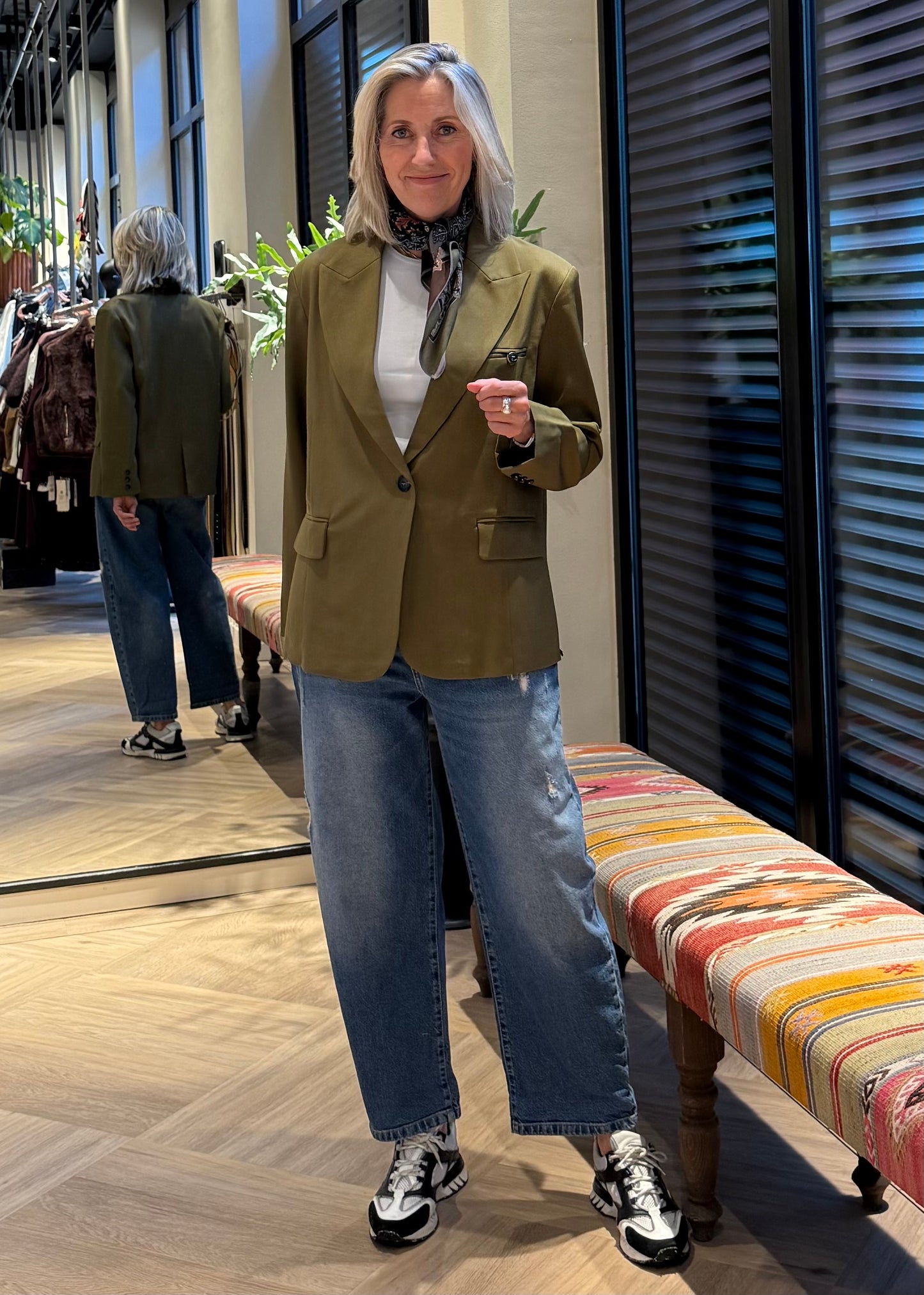 Blazer Clara Oversized Olijfgroen - Peet kleding