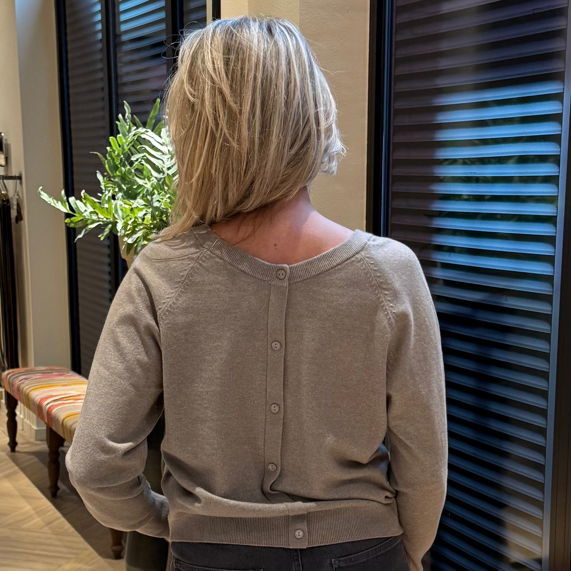 Yaya V-Hals Knopen Trui Grijs - Peet kleding