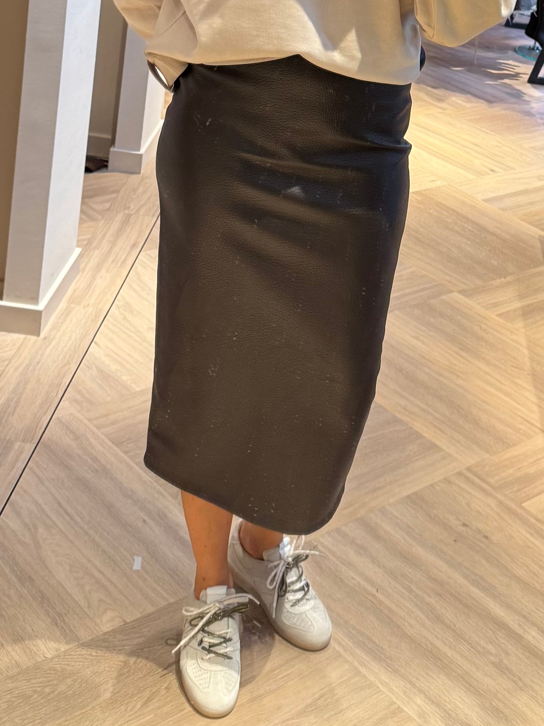 Faux Leather Koker Rok Donkerbruin - Peet kleding