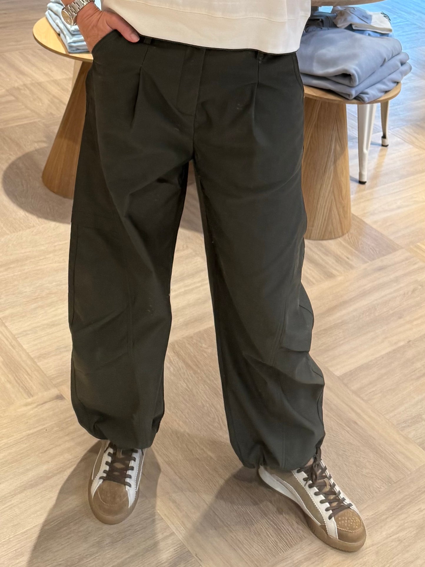 With Black Track Pant Nightgreen - Peet kleding