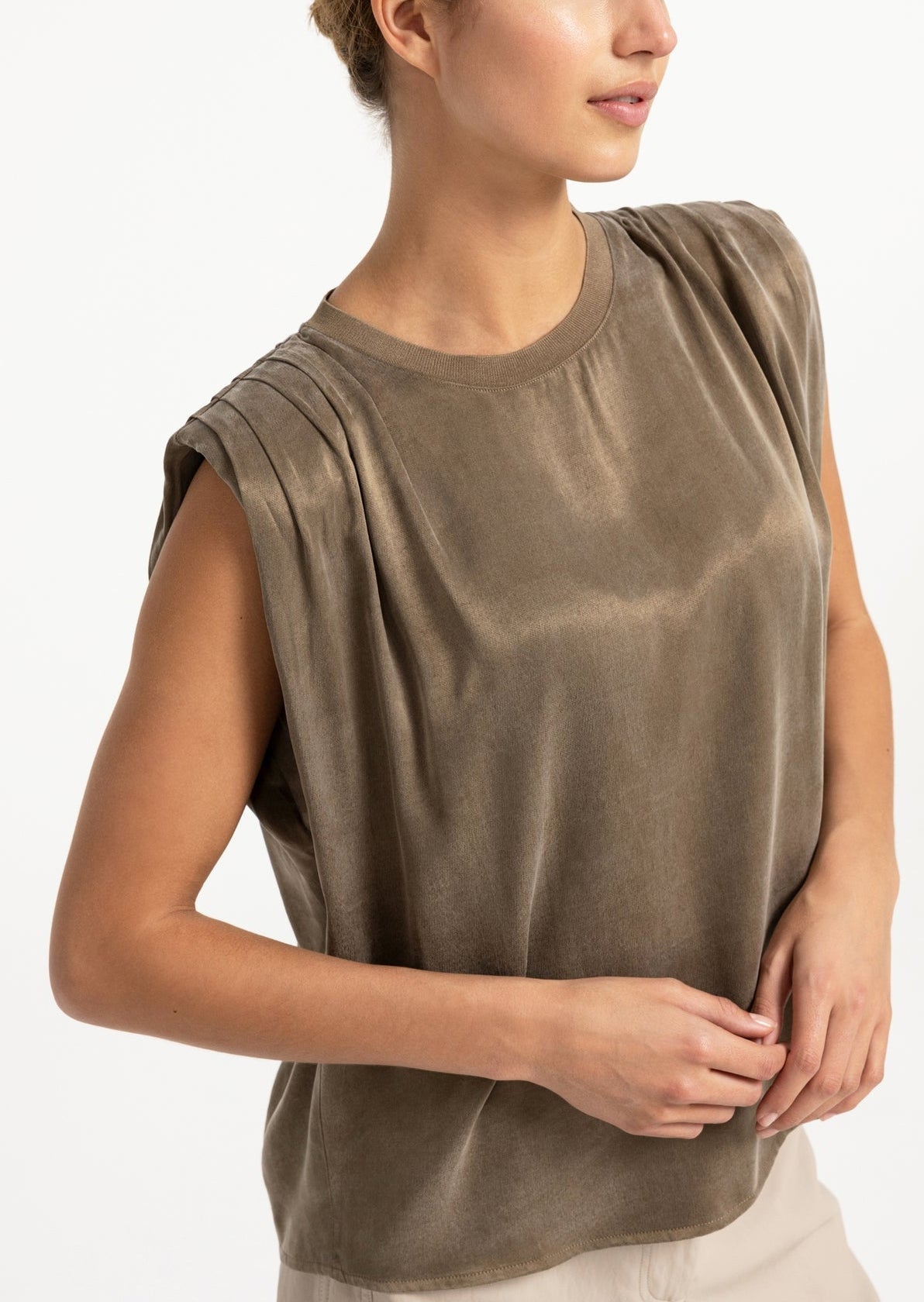 Yaya Top Silk Teak Brown