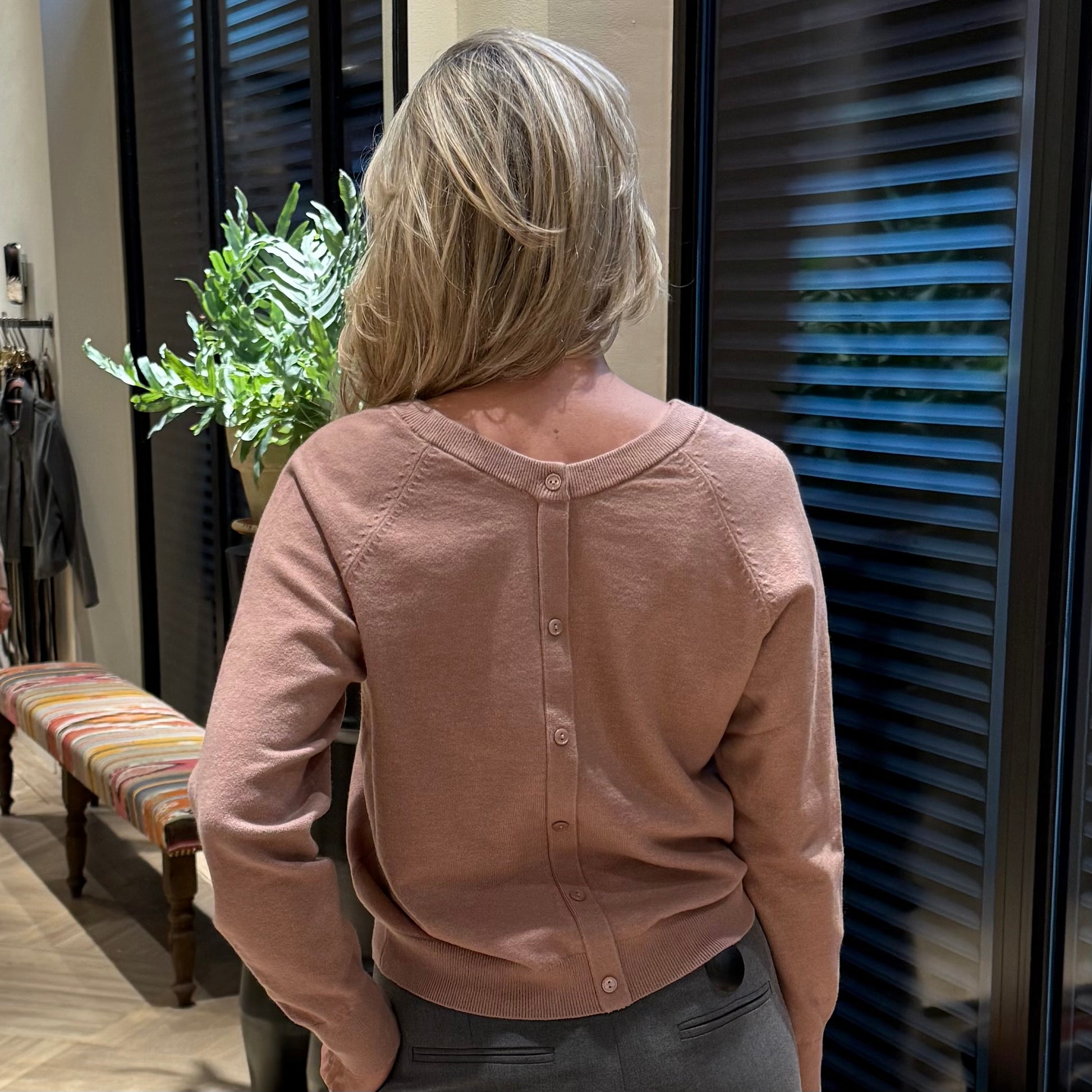 Yaya V-Hals Knopen Trui Roze - Peet kleding