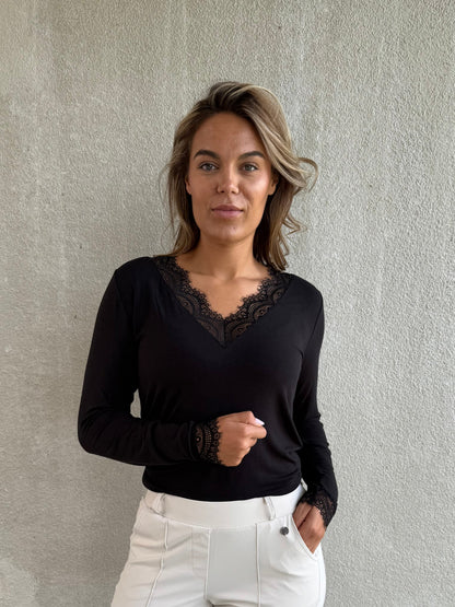 Cashmere Top Lou Lou Zwart - 9003 - Peet kleding