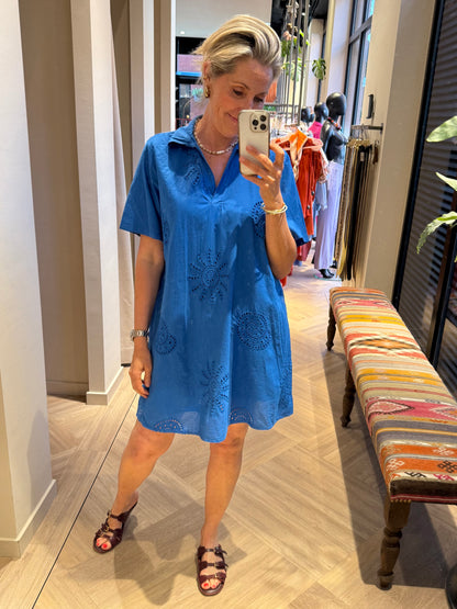 Jurk Leby Embroid Blauw - Peet kleding