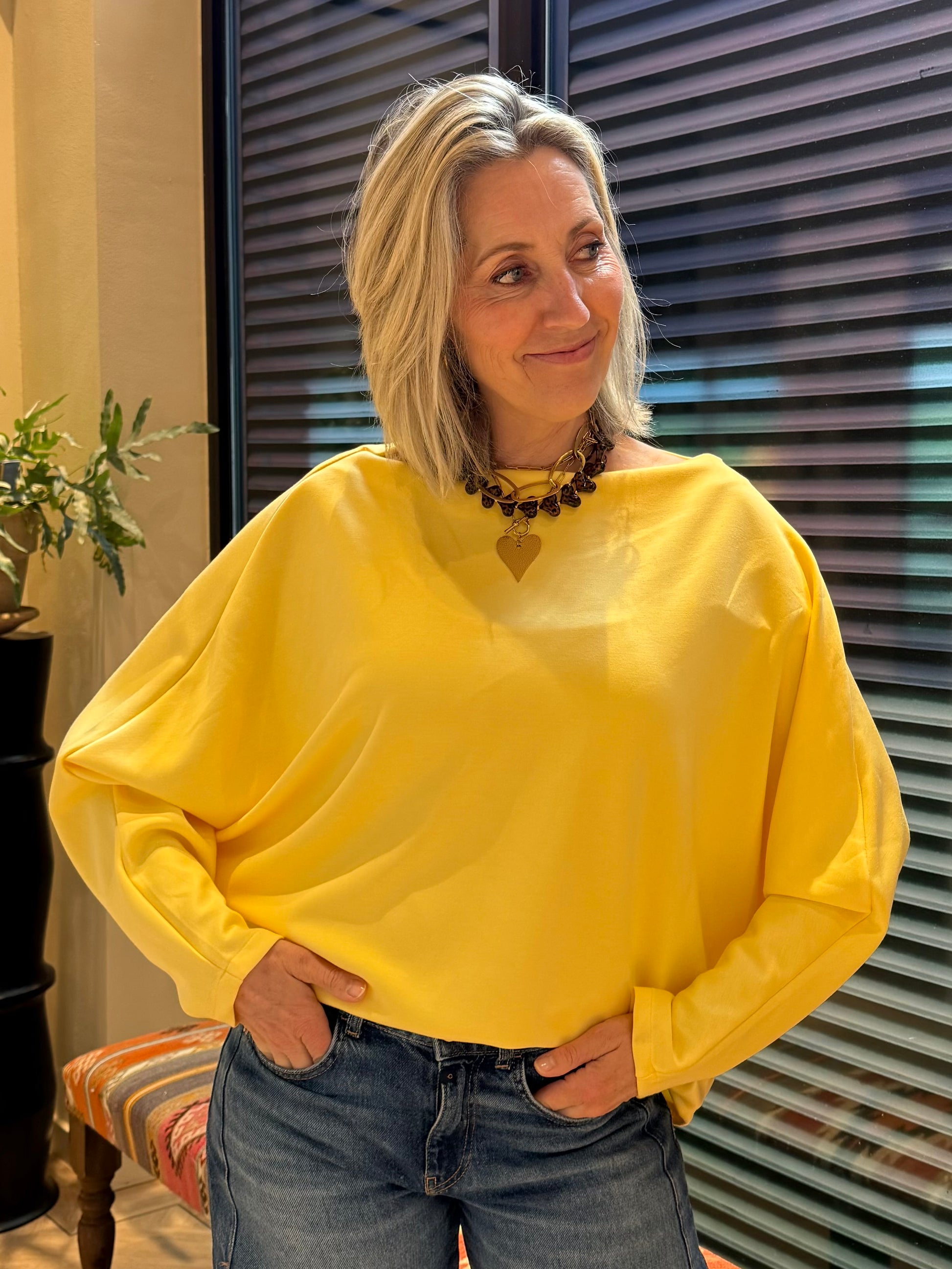 Azzurro Sweater Gaby Geel - Peet kleding