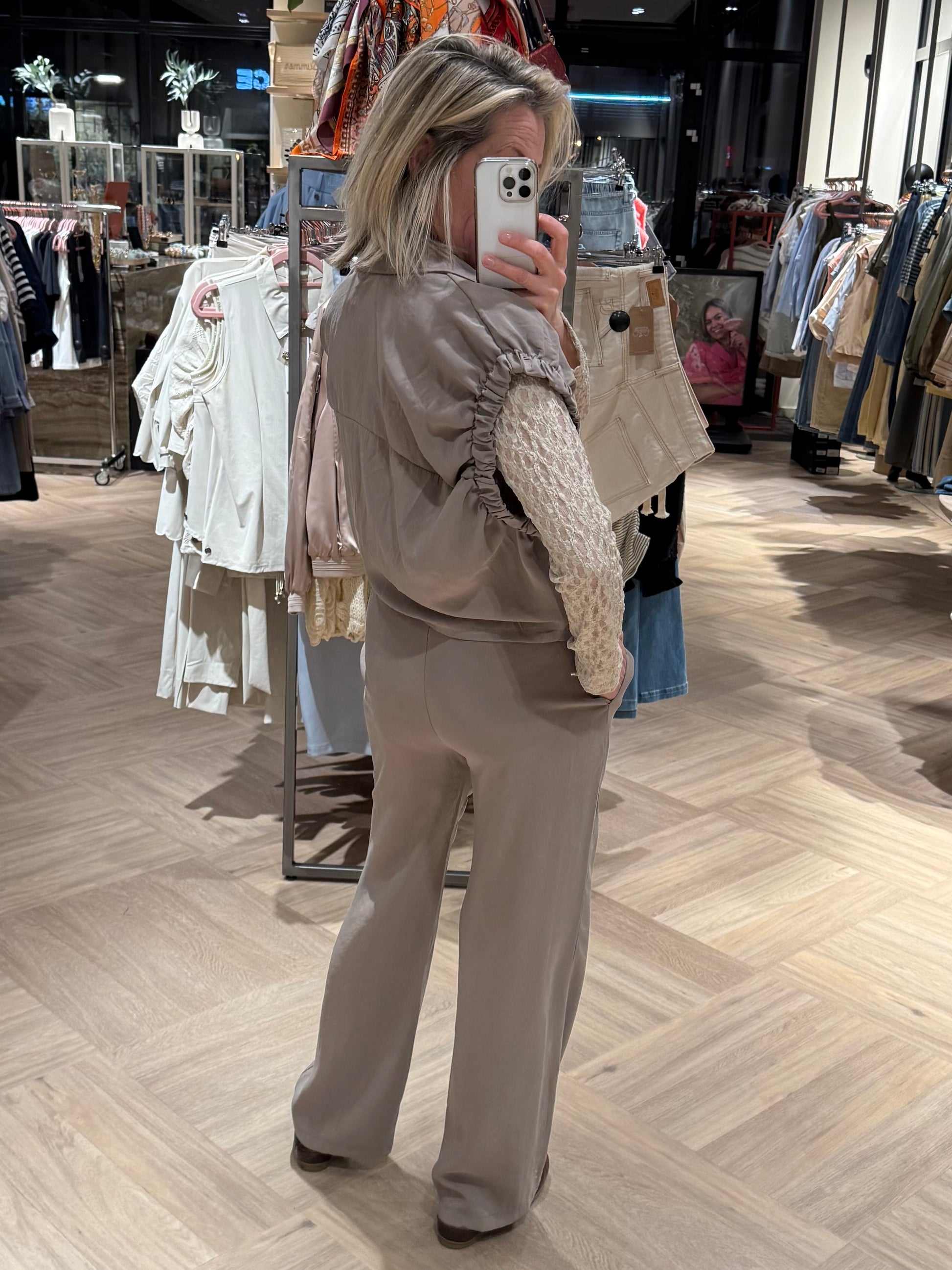 Ambika Top Marise Taupe - Peet kleding