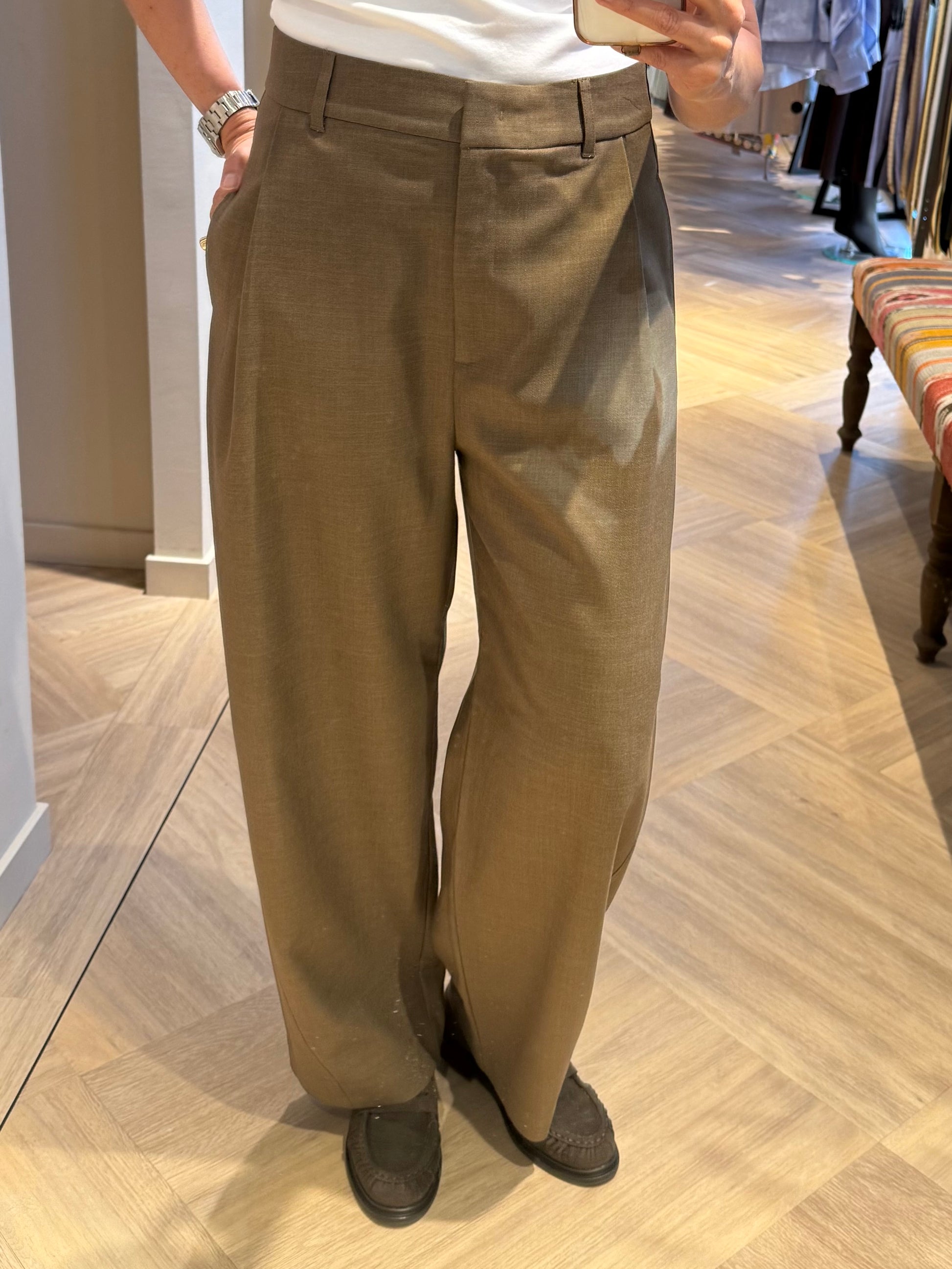 Yaya Barrel Broek Teak Brown - Peet kleding