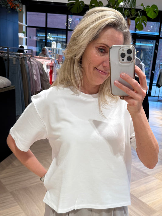 With Black Studio L Shirt Wit - Peet kleding