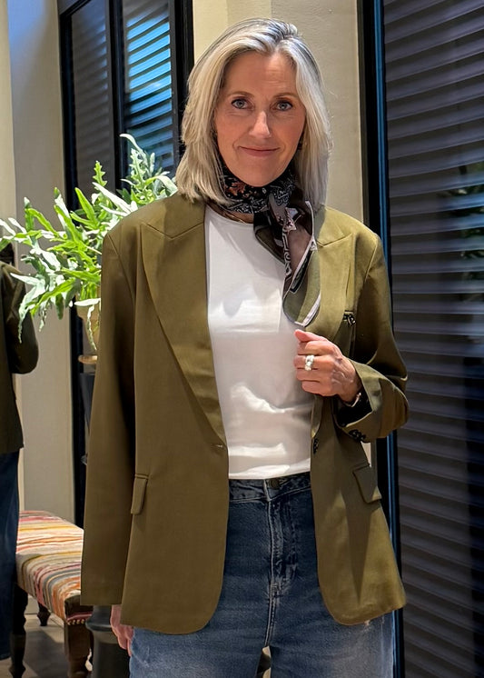 Blazer Clara Oversized Olijfgroen - Peet kleding
