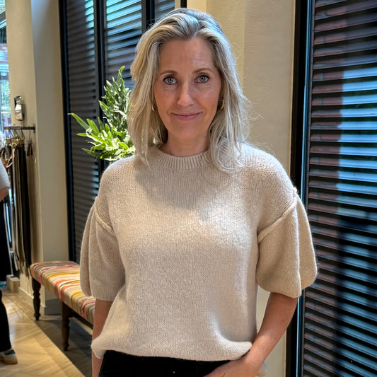 Triple Nine - Top Mary Alpaca Zand - Peet kleding