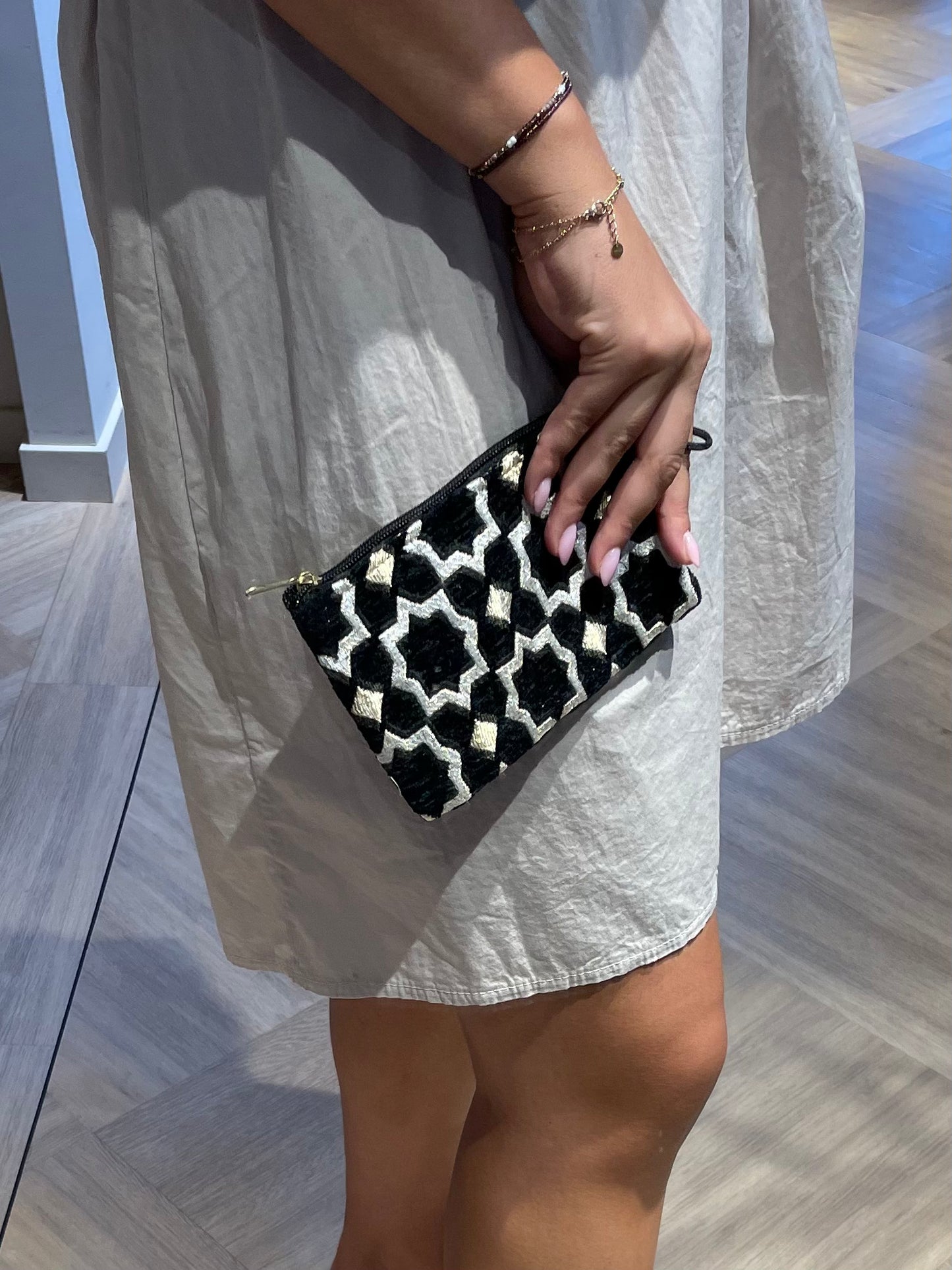 Portemonee Zelia Velour Print Zwart