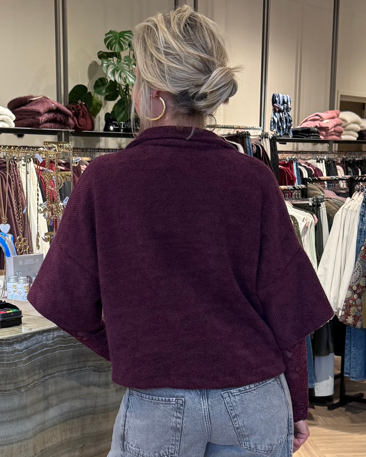 Fluffy Vest Jona Aubergine - Peet kleding