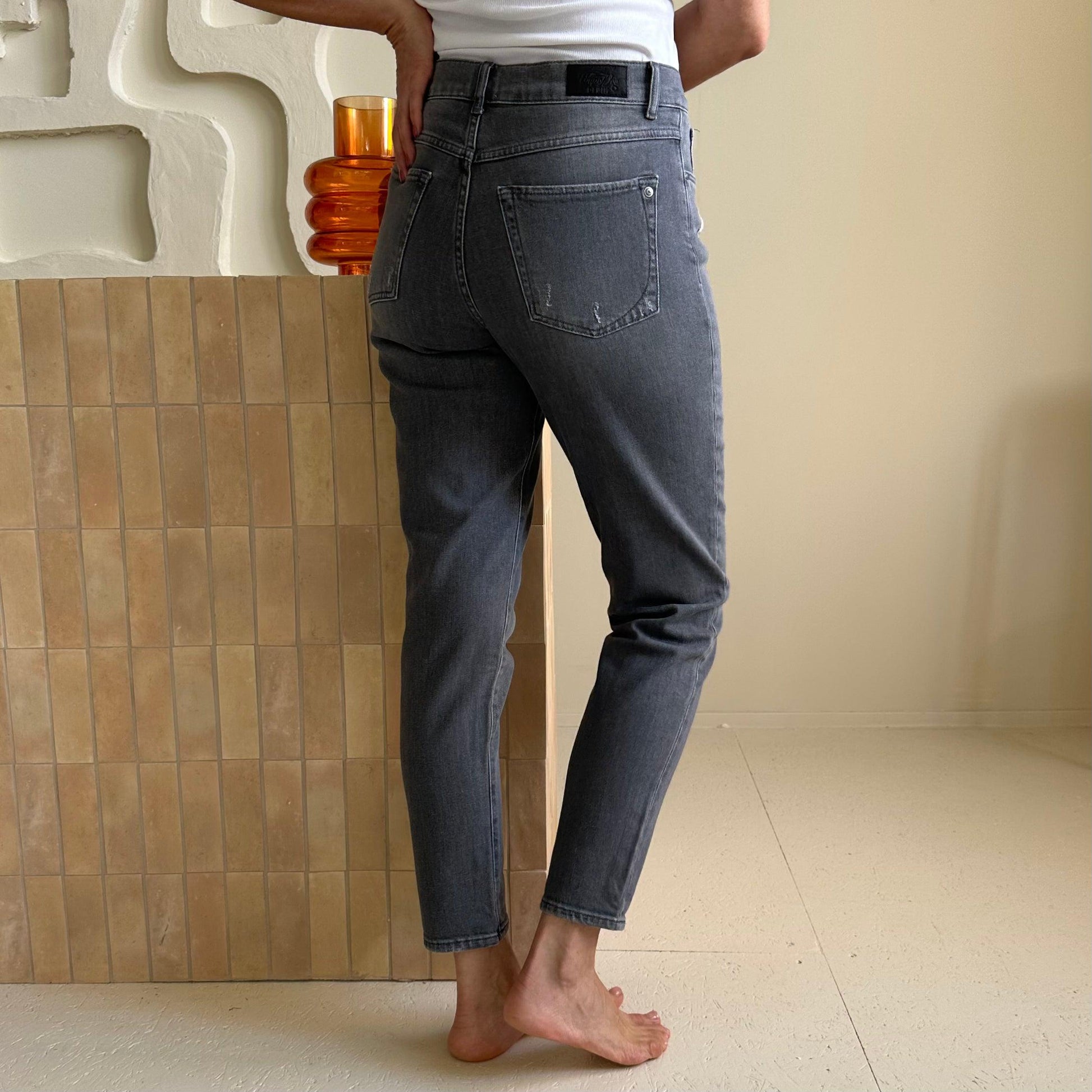 COJ Mom Jeans Lynn Smoke Grey - Peet kleding